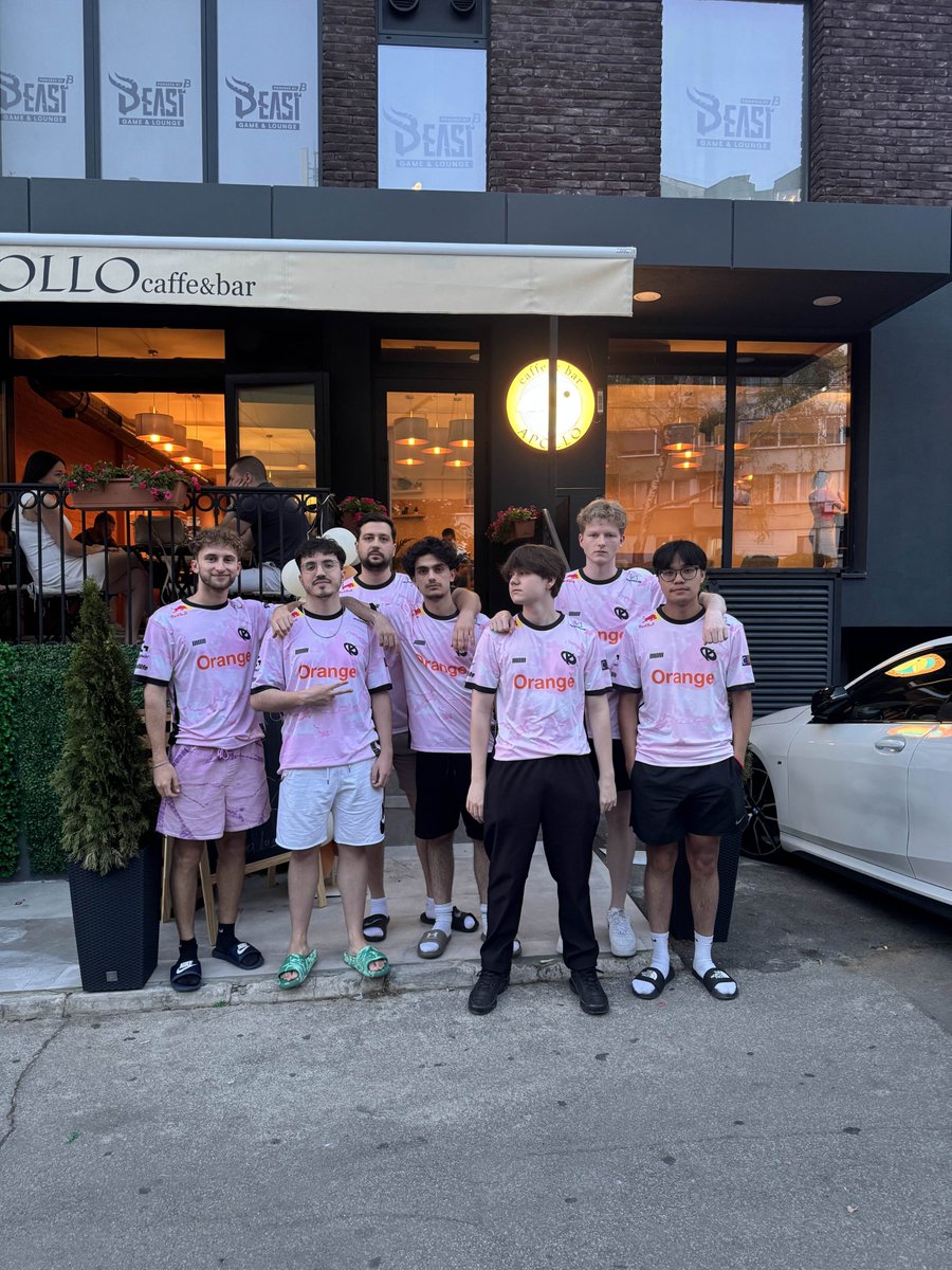pakkoVAL_'s tweet image. Won first game of the split, could've been cleaner from our side but still win is a win, great way to conclude this bootcamp, see you next week on the server!
#KCWIN #KCORP