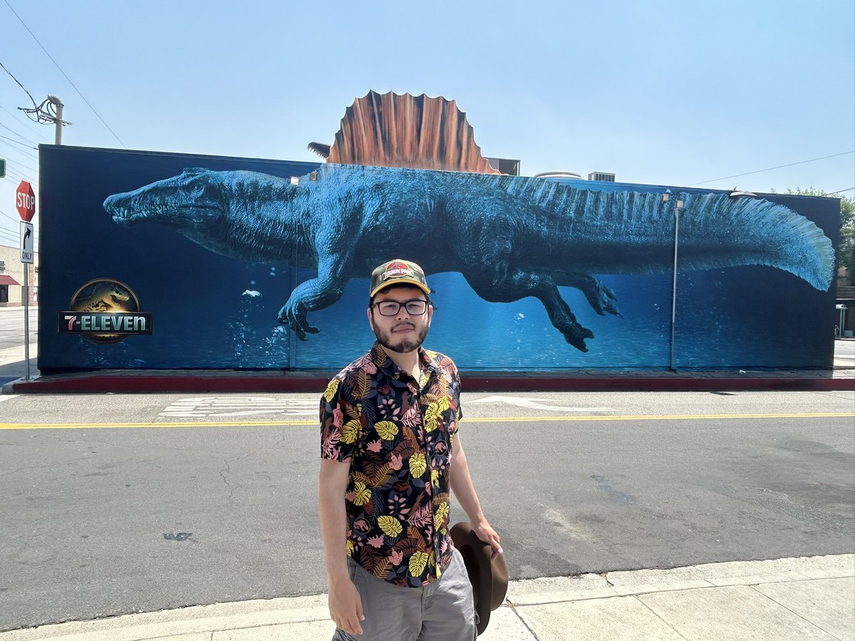 Sickle_Claw's tweet image. I love this town. #JurassicWorldRebirth