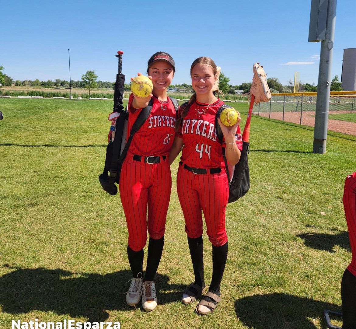 Home run alert!!! <a href="/NationalEsparza/">Strykers National Esparza 🚂</a>