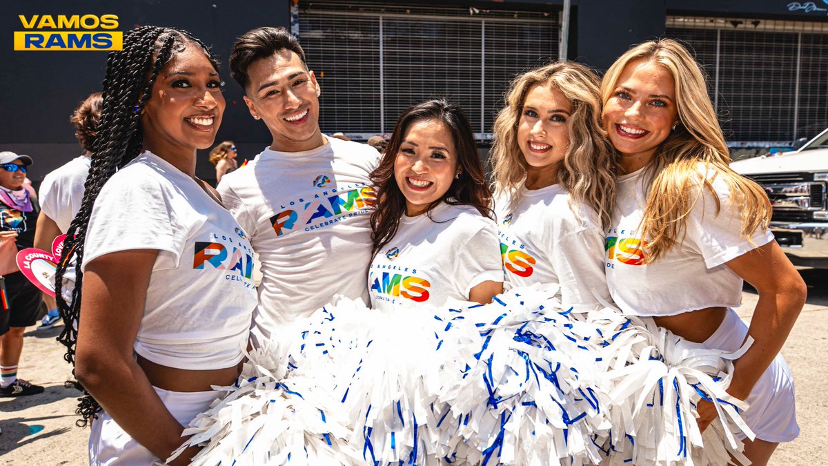 .<a href="/LARamsCheer/">Rams Cheerleaders</a> 🌟

#VamosRams