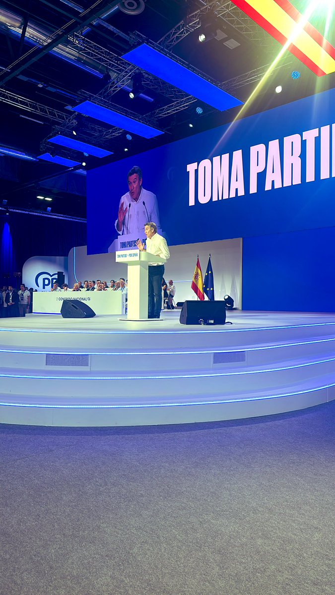 Ilusión, esperanza,  fuerza y ganas. Muchas ganas. De salir a por todas para que la resistencia de paso a la decencia.

Enhorabuena presidente <a href="/NunezFeijoo/">Alberto Núñez Feijóo</a> , hoy queda un día menos para que comiences a mejorar España.