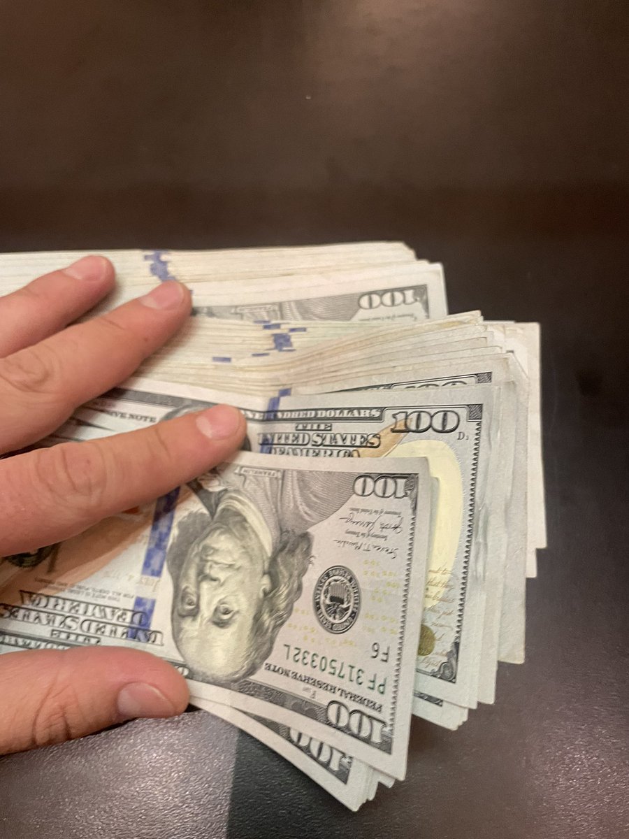 EricMizrachi's tweet image. It’s that time again, I just bought in the @WSOP Main Event. Looks like a great table today! #TeamMizrachi #GetLucky