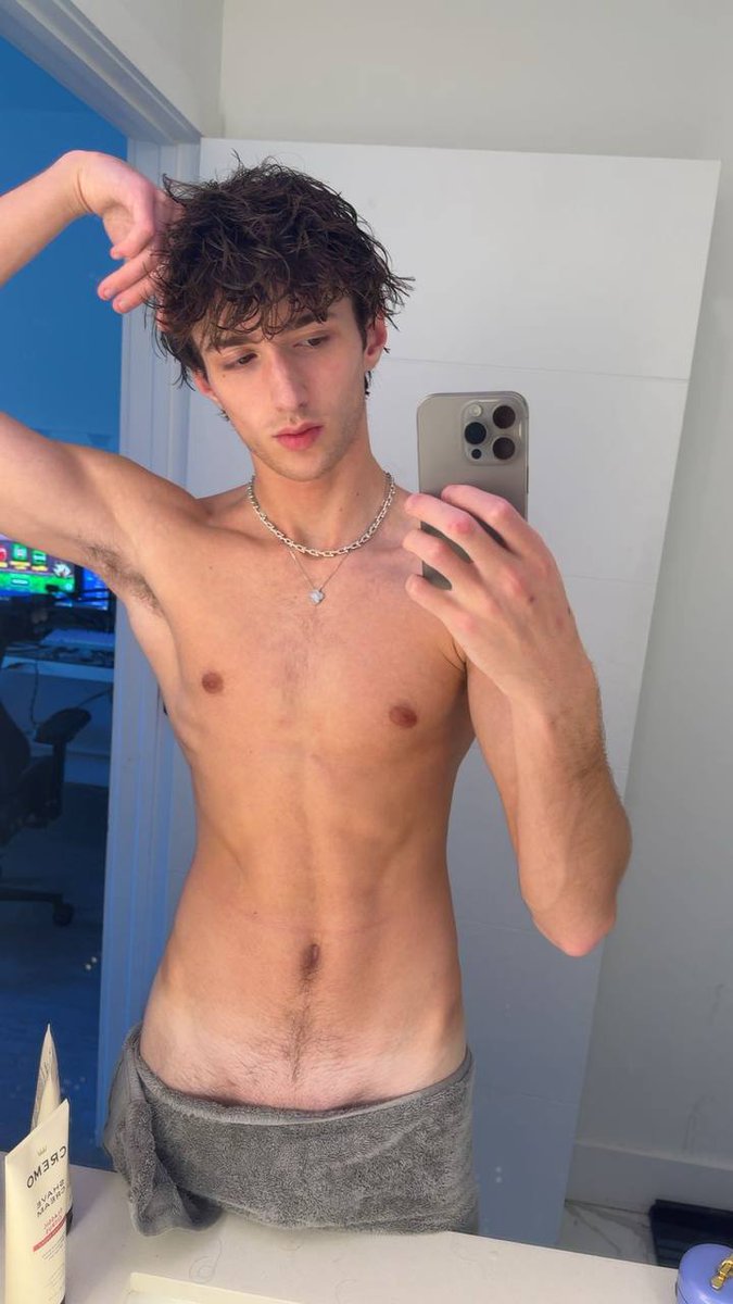 Rate my physique 1-10 in the comments ;)