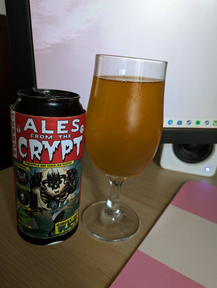 Bec_1205's tweet photo. Ginger beer some games and relaxed vibes ready for a week off work https://t.co/cidxXSHVUC