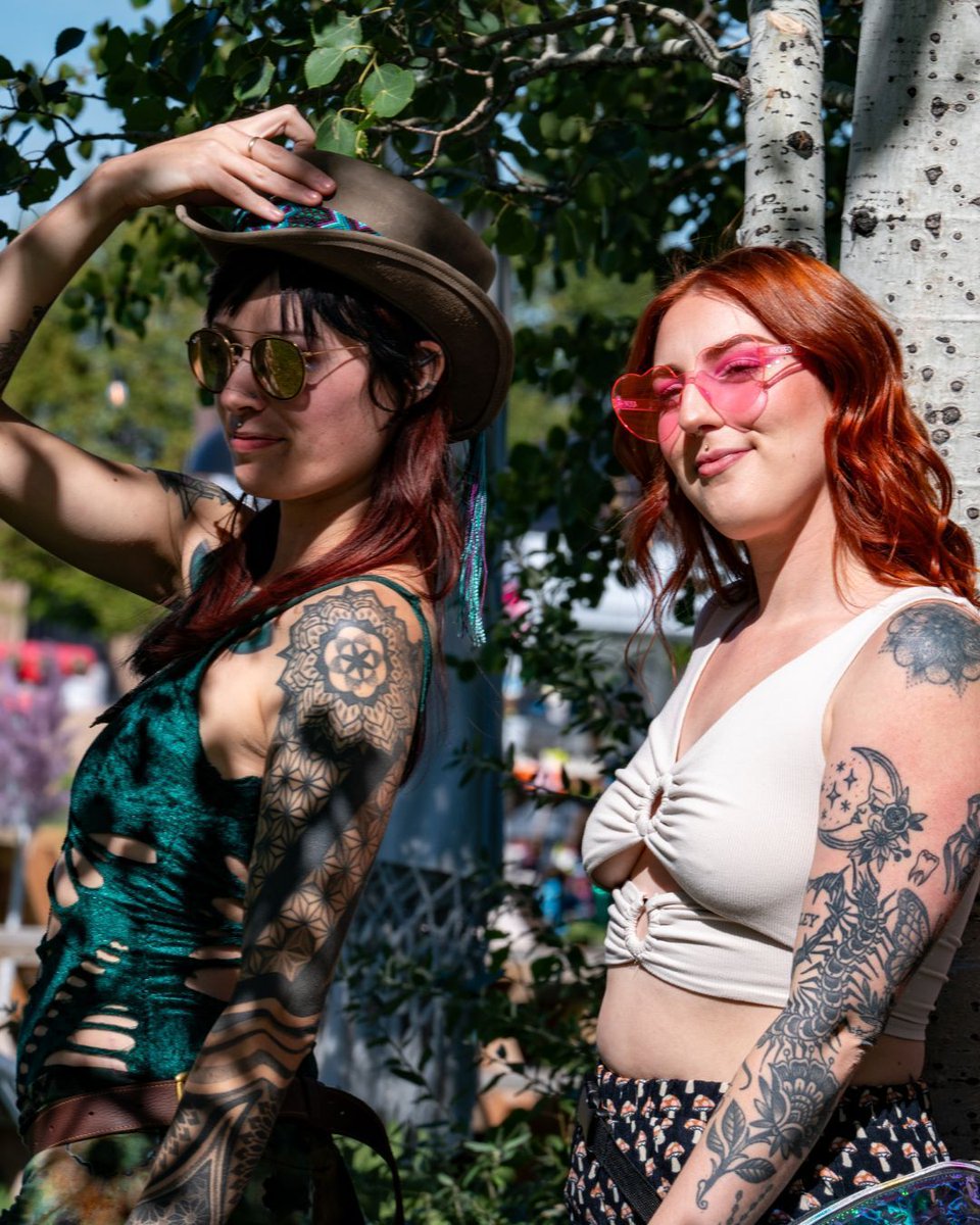 🪩👯 Do you have a Style Soulmate?

There’s nothing like planning a look with your festie bestie! Match head-to-toe, vibe in a shared color palette, or hype each other up in something completely unique - the choice is yours!