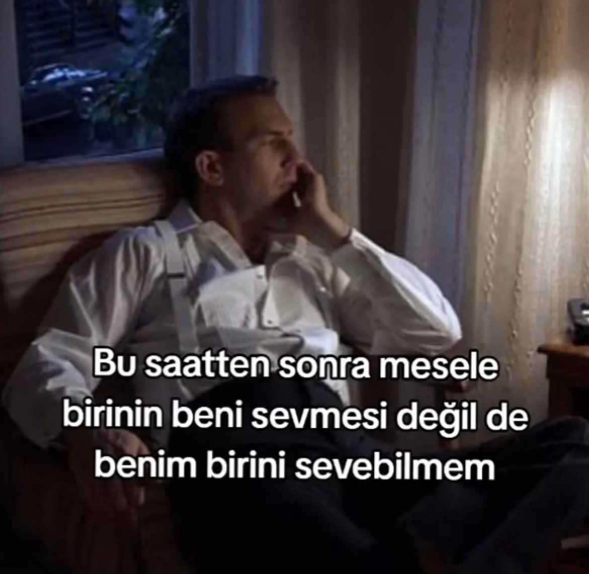 Mesele birinin beni sevmesi değil de benim birini sevebilmem..