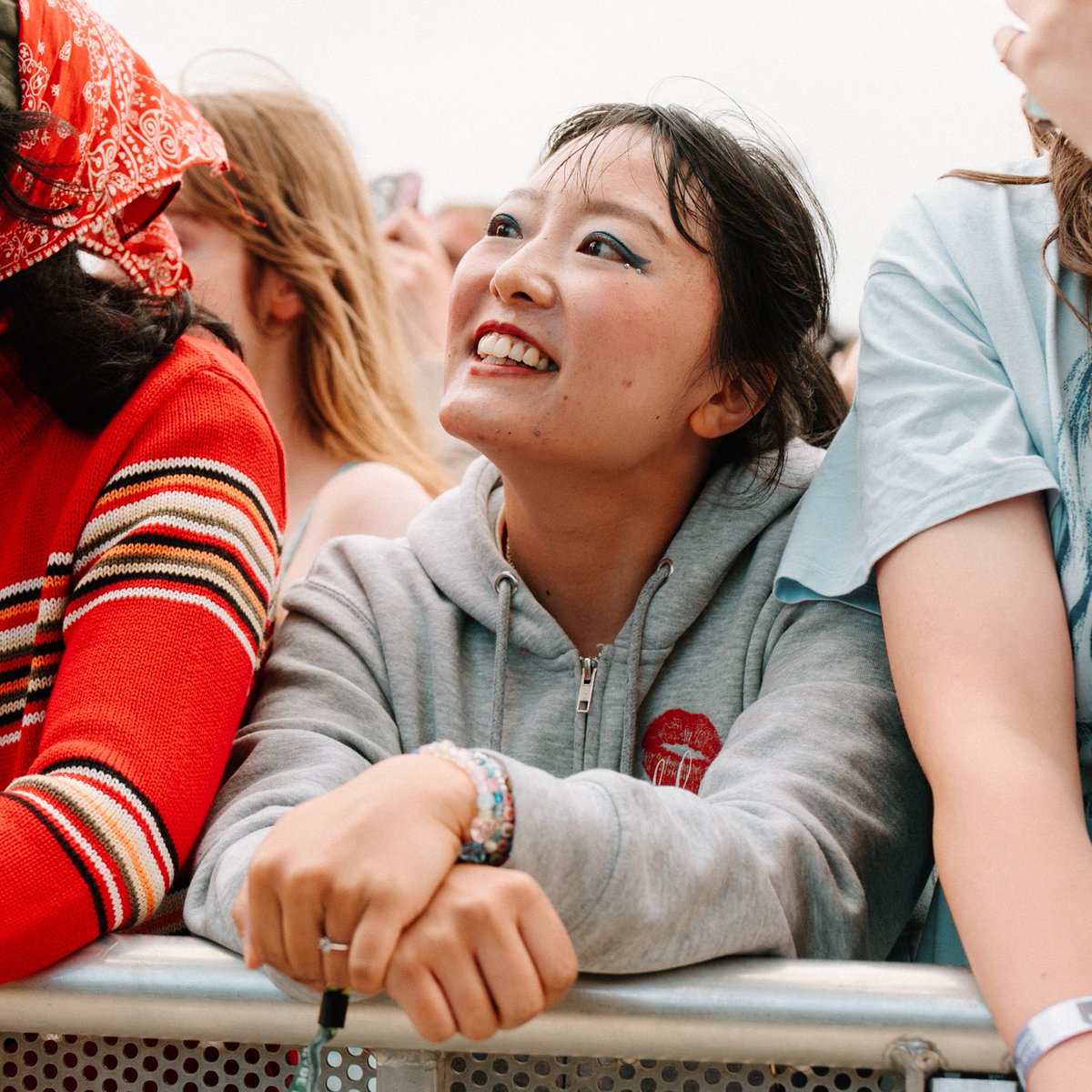 Watching <a href="/beabad00bee/">beabadoobee</a> is really like being in a dream 🌸

#BSTHydePark #beabadoobee