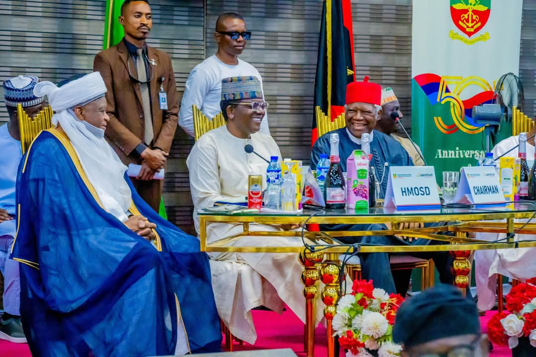 Ubaidullah Yahaya kaura (@ubaidullahkaura) on Twitter photo Matawalle Hails NDA 18 Regular Course for Exemplary Unity and Continued Service to Nigeria
The Honourable Minister of State for Defence, Dr. Bello Muhammad Matawalle (<a href="/Bellomatawalle1/">Dr. Bello Matawalle</a>), has praised the Nigerian Defence Academy (NDA) 18 Regular Course for their unwavering unity Matawalle Hails NDA 18 Regular Course for Exemplary Unity and Continued Service to Nigeria
The Honourable Minister of State for Defence, Dr. Bello Muhammad Matawalle (<a href="/Bellomatawalle1/">Dr. Bello Matawalle</a>), has praised the Nigerian Defence Academy (NDA) 18 Regular Course for their unwavering unity