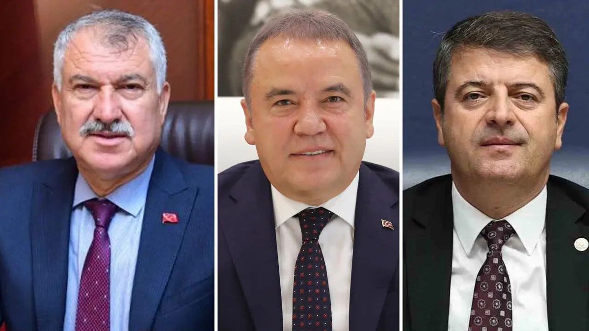 Adana Büyükşehir Belediye Başkanımız Zeydan Karalar, Antalya Büyükşehir Belediye Başkanımız Muhittin Böcek ve Adıyaman Belediye Başkanımız Abdurrahman Tutdere'yi iftiralarla gözaltına alındı.

İstanbul'da başlattıkları hukuk dışı müdahaleyi Antalya, Adana ve Adıyaman’a