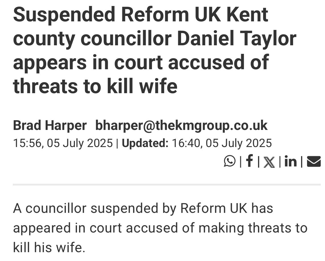 Miffy (@miffythegamer) on Twitter photo Perhaps <a href="/Nigel_Farage/">Nigel Farage MP</a> can explain why his organisation attracts so many violent and abusive men? Perhaps <a href="/Nigel_Farage/">Nigel Farage MP</a> can explain why his organisation attracts so many violent and abusive men?