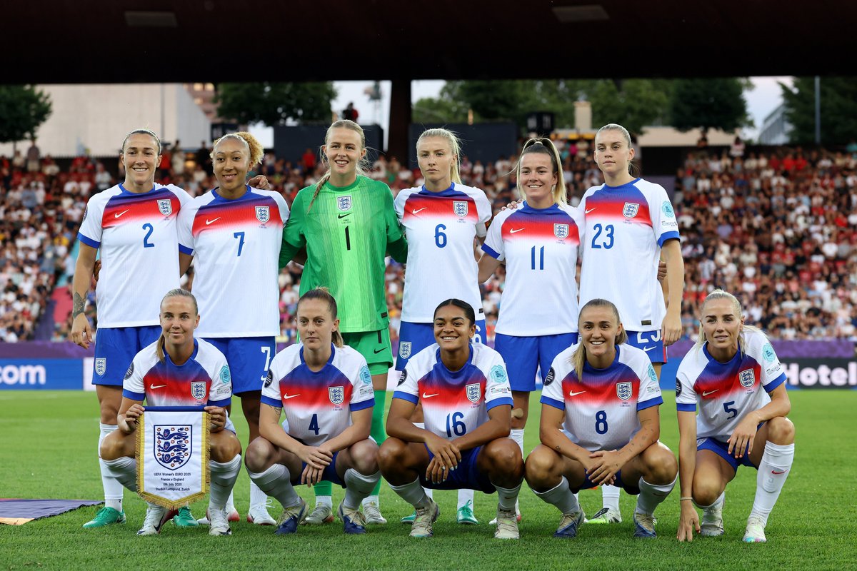 Lionesses's tweet photo. 🏴󠁧󠁢󠁥󠁮󠁧󠁿❤️ https://t.co/CYjotwyY6k