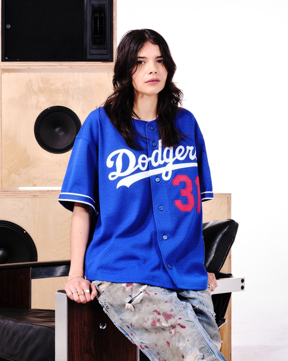 Karmaloop's tweet photo. Game day in LA means it’s time for #Piazza energy.
Mitchell &amp; Ness got you laced in the legends 🏟️

#DodgersNation #Piazza31 #MLBThrowback https://t.co/MFlXgxgcdv