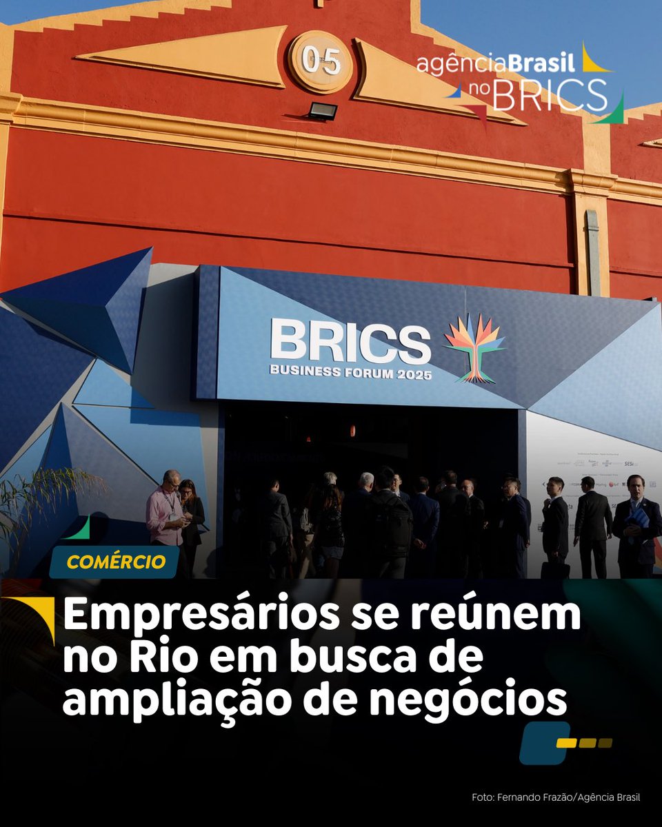 BRICS | Empresários dos países que compõem o Brics se reúnem neste sábado (5), no Rio, um dia antes da cúpula dos chefes de governo do grupo. Entre os objetivos do encontro está ampliar os negócios entre as 11 nações que integram o grupo.

Leia: trk.ebc.com.br/Lhyn9