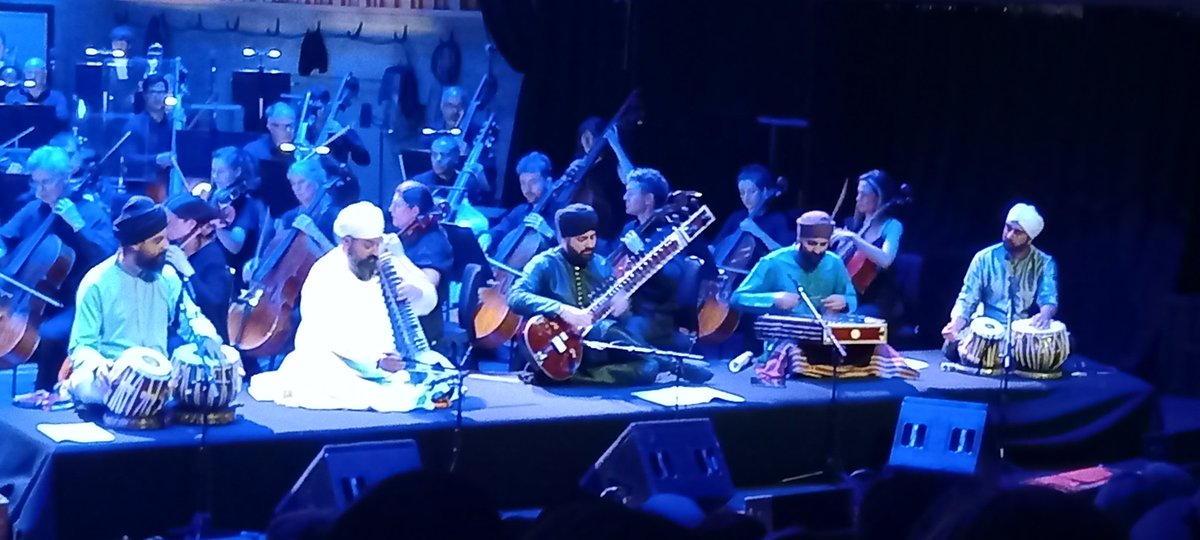 Excellent concert with Jasdeep Singh Degun and 4 other British Asian musicians together the BBC symphony orchestra at lunchtime at the Southbank ... and it was free!!
Indian wife got quite emotional hearing the sitar ... 🙂