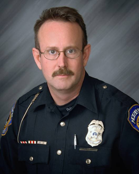 IMPD_Chief's tweet image. On July 5, 2014, Officer Perry W. Renn gave his life protecting Indianapolis. Confronted by a gunman with an assault rifle, he didn’t hesitate—he got out of his car with courage and commitment to his community. We will never forget his sacrifice. @IMPDnews