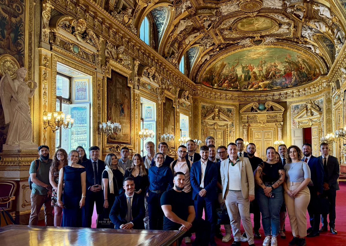 RNJAlsace's tweet image. 🏛️ Merci au Sénateur @C_Szczurek pour cette visite du Palais du Luxembourg.
Une belle occasion de se replonger dans l’histoire de cette institution et de rappeler l’importance du #Sénat au cœur de notre République.

#RNJ #RNJAlsace