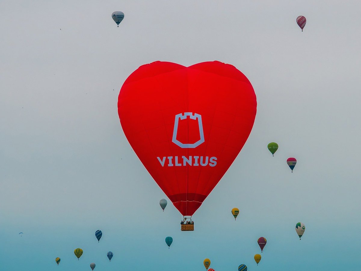 NejauNet's tweet image. #Birstonas #Lithuania #Lietuva #dronas #Mavic3 #mavic3pro #drone #vasara2025 #djimavic3pro #summer2025 #hasselblad #hasselbladdrone #mavic3pro7x #birštonas #hotairballoons #orobalionai