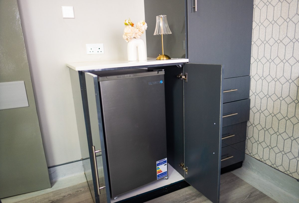 The Avenues Clinic tweet media