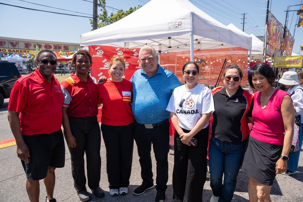 It was great to visit Taste of Lawrence, Scarborough’s largest street festival and enjoy the incredible culture and community that makes Ontario such a great place to call home.