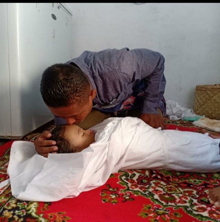 firmanmamboue17's tweet image. Tolong laporan saya kasus pembunuhan balita ditindak serius pak @ListyoSigitP  @kompolnas_ri mohon pada BPK presiden @prabowo tolong saya pak sudah 5 tahun #polri mengabaikan pembunuhan yg sudah cukup bukti ini. @Uya_Kuya1  @dedy_corbuzie  @DivHumas_Polri  #rafiahmad #uyakuya