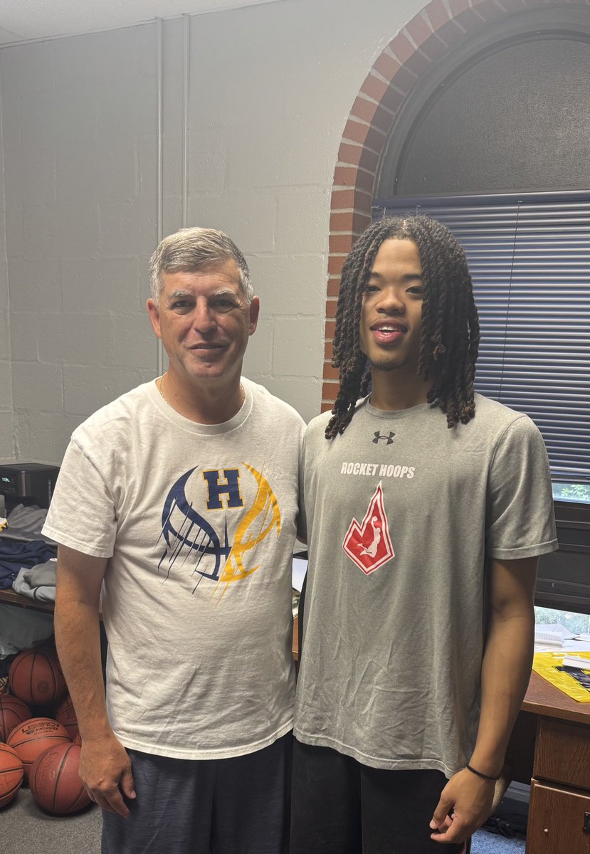 Jaylen "Redd" Crittendon (@jaylen_redd) on Twitter photo After a great conversation with <a href="/jwoler/">Jon Oler</a> I’m Blessed to receive another offer from Highland <a href="/HCCscottieMBB/">HCC Scottie Men's Basketball</a> <a href="/CoachSevier4/">Connor Sevier</a>
<a href="/CoachCantu2/">Noe Cantu</a> <a href="/Jaylenshead/">Jaylen</a> <a href="/JamalSheadElite/">Jamal Shead Elite (JSE)</a> <a href="/JudsonHoops1/">Judson HS Basketball</a> <a href="/theoneeyedscout/">The One Eyed Scout</a> After a great conversation with <a href="/jwoler/">Jon Oler</a> I’m Blessed to receive another offer from Highland <a href="/HCCscottieMBB/">HCC Scottie Men's Basketball</a> <a href="/CoachSevier4/">Connor Sevier</a>
<a href="/CoachCantu2/">Noe Cantu</a> <a href="/Jaylenshead/">Jaylen</a> <a href="/JamalSheadElite/">Jamal Shead Elite (JSE)</a> <a href="/JudsonHoops1/">Judson HS Basketball</a> <a href="/theoneeyedscout/">The One Eyed Scout</a>