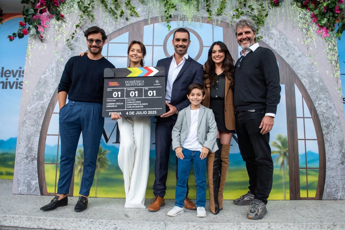 ¡NUEVA VERSIÓN!

El día de ayer, #TelevisaUnivision dio el famoso claquetazo para dar comienzo a las grabaciones de #DoménicaMontero. Esta nueva telenovela bajo la producción de Carmen Cecilia Urbaneja, es remake de #LaDueña, protagonizada por #AngeliqueBoyer y #MarcusOrnellas.