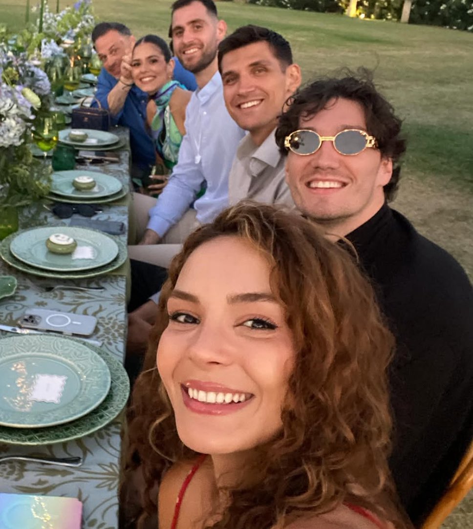 💚🍒🌸 #ebruşahin #cediosamn