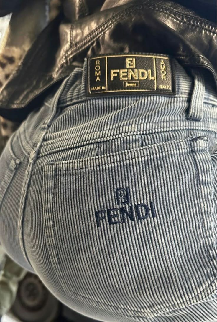 Fendi jean