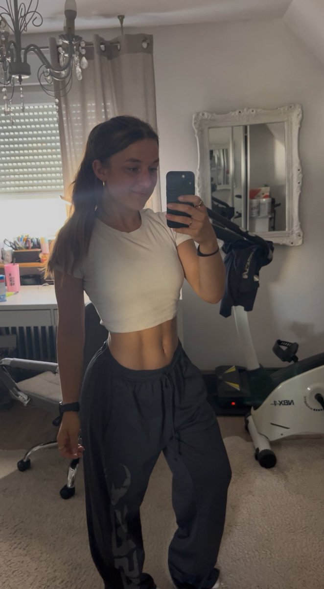 Bauch kommt langsam zurüüüück