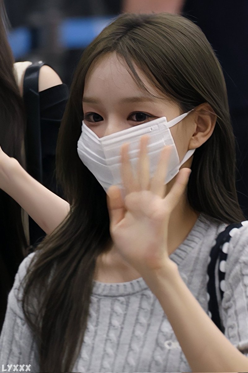 hocole921's tweet image. 250706 ICN
#izna #이즈나 #RYUSARANG #유사랑