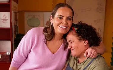 This Sunday, Postcards revisits some of the team’s favourite locations across Victoria so far this season. 

Whether it’s Livinia Nixon chatting live music and long blacks with Rodger Corser in Fit...

Read More -&gt; tvblackbox.com.au/page/2025/07/0…

#9NOW #BridgetHustwaite #BrodieHarpe...