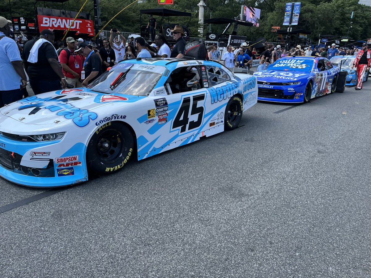 When two road course ringers end up on the grid next to each other… <a href="/Josh6williams/">Josh Williams</a> <a href="/bradxperez/">bread perez</a>