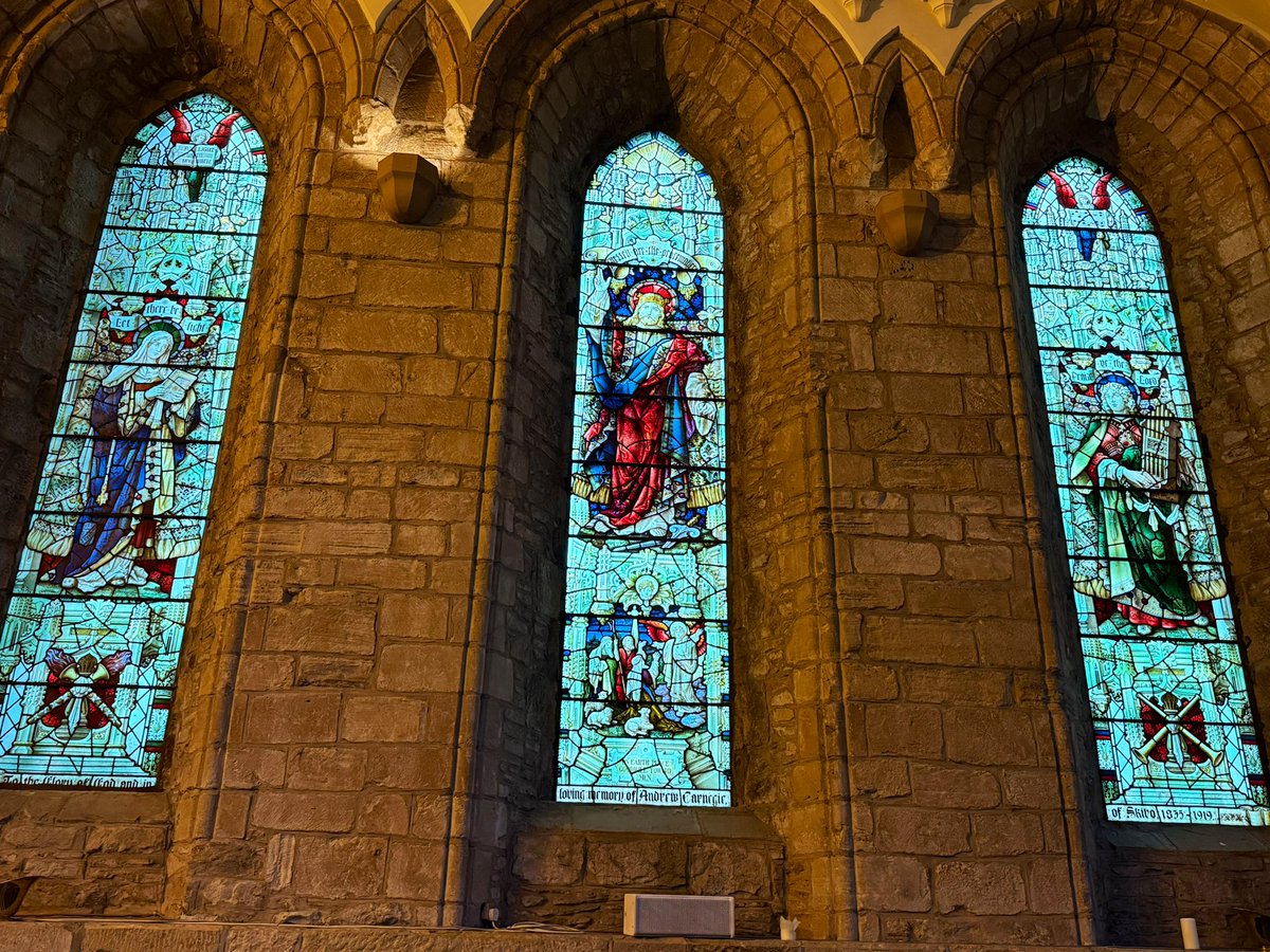 AlastairBruce_'s tweet image. Andrew Carnegie’s stained glass windows in Dornoch Cathedral, remembering Scottish American steel baron of #Pittsburg, who built Skibo Castle, as his haven here