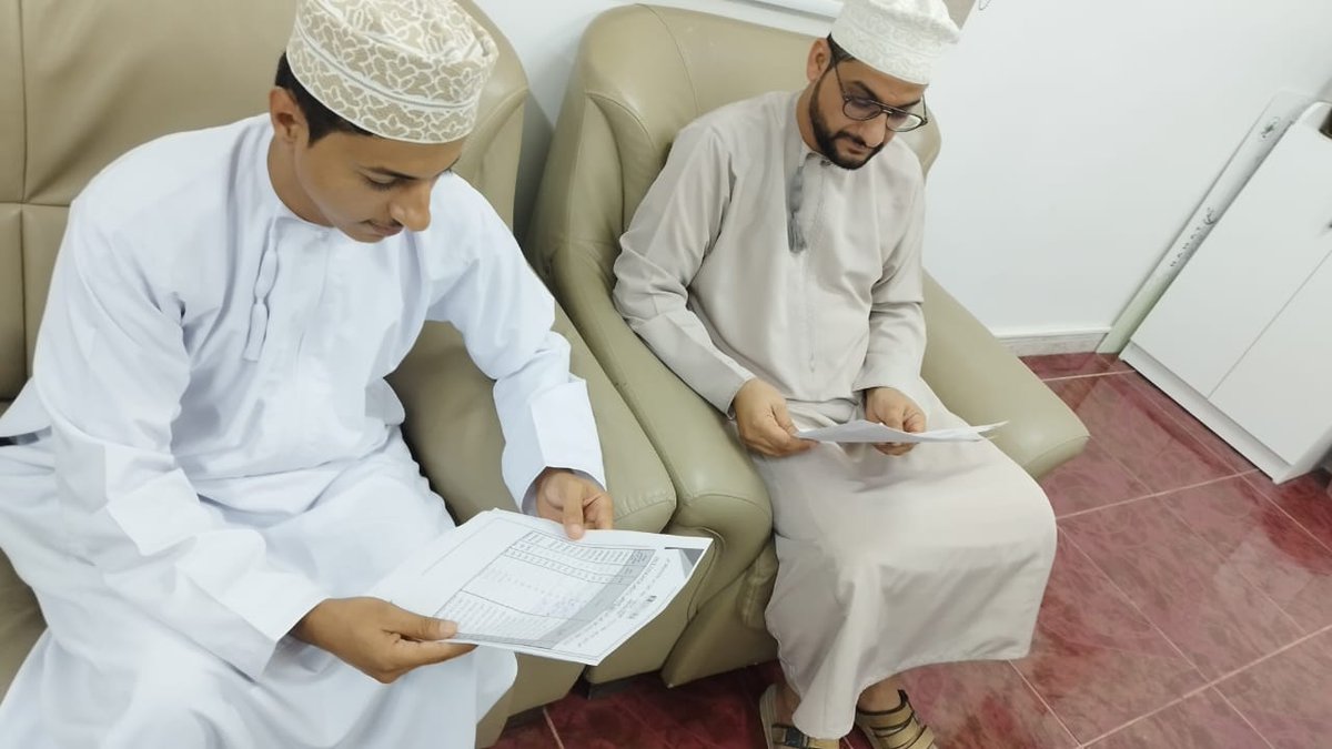 مدرسة المعمورة (@almaamoraschool) on Twitter photo اجتمعت رئيسة مركز المعمورة الصيفي بسائقي الحافلات وذلك لمعرفة روافد الطلبة والاتفاق على بدء وقت النقلات والتأكيد على الالتزام بكافة شروط السلامة.
<a href="/DeduAc2021/">قسم الأنشطة التربوية بتعليمية الداخلية</a>
<a href="/EduGovDkh/">تعليمية الداخلية</a> اجتمعت رئيسة مركز المعمورة الصيفي بسائقي الحافلات وذلك لمعرفة روافد الطلبة والاتفاق على بدء وقت النقلات والتأكيد على الالتزام بكافة شروط السلامة.
<a href="/DeduAc2021/">قسم الأنشطة التربوية بتعليمية الداخلية</a>
<a href="/EduGovDkh/">تعليمية الداخلية</a>