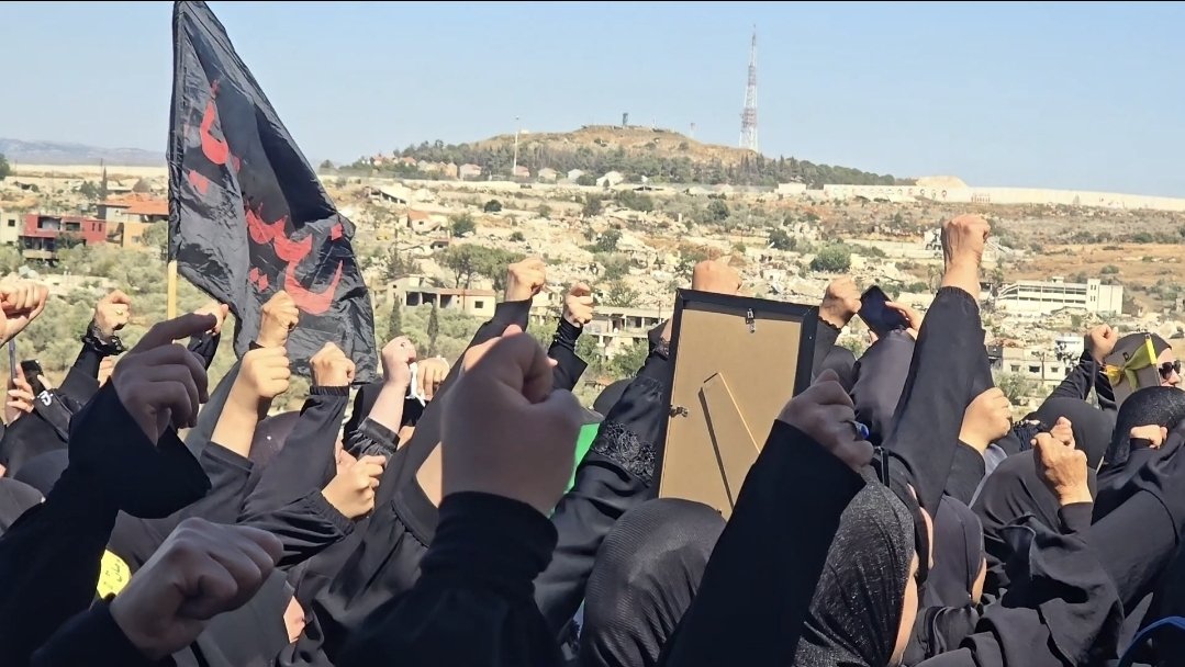 من مراسم مسيرة التاسع من محرم في بلدة #كفركلا الحدودية في جنوب لبنان