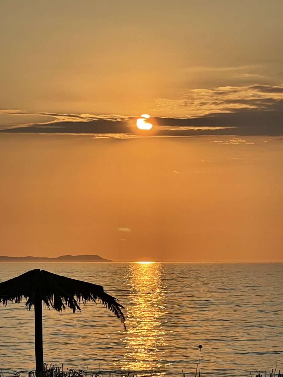 A beautiful sunset on Corfu 🥰