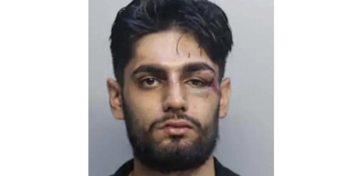 'If you challenge me, it will result in your death': Watch fists fly on Frontier flight as passenger gets pummeled dlvr.it/TLlkh3