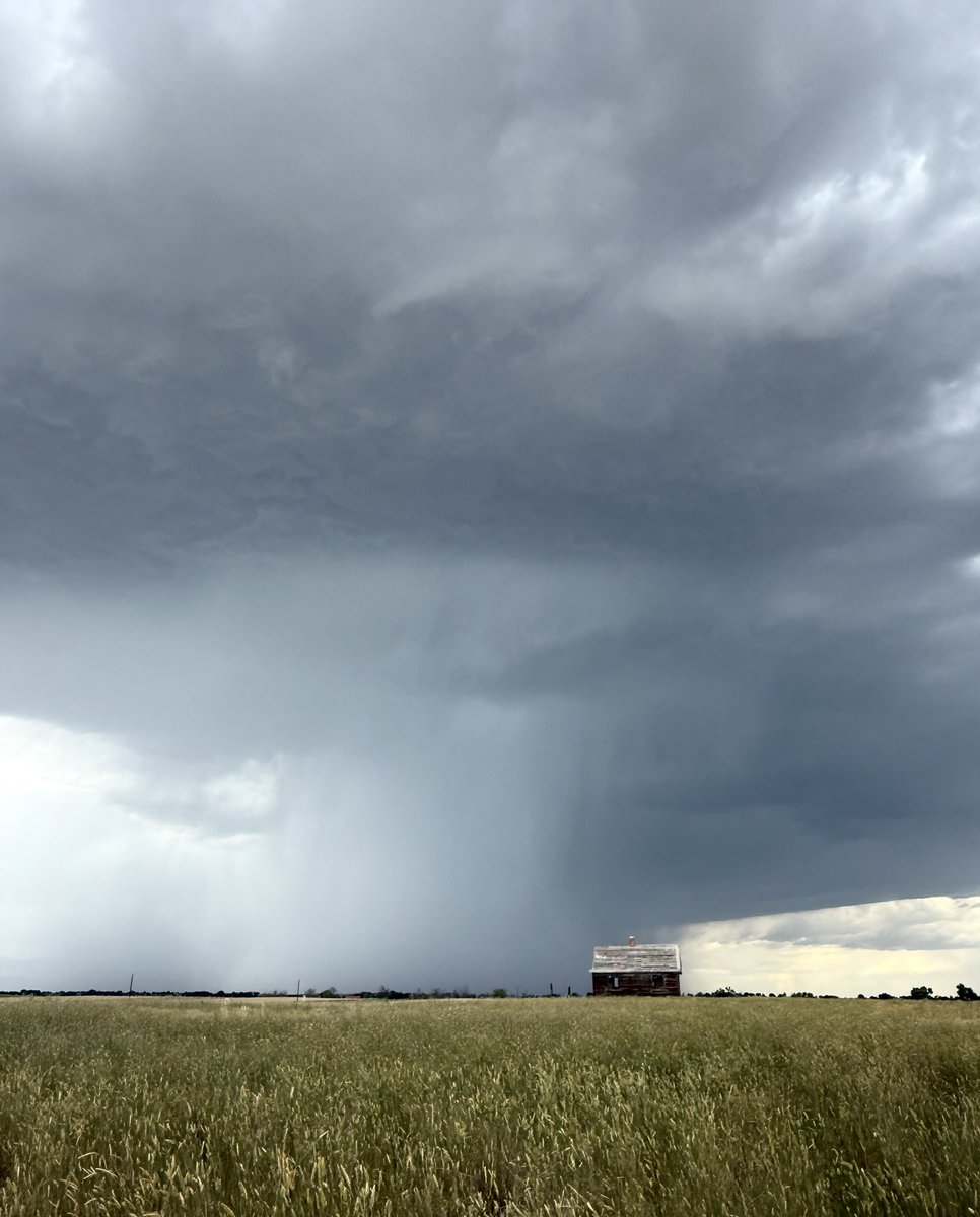 mejenwalton's tweet image. Just checkin out the storm currently passing over Berthoud #cowx