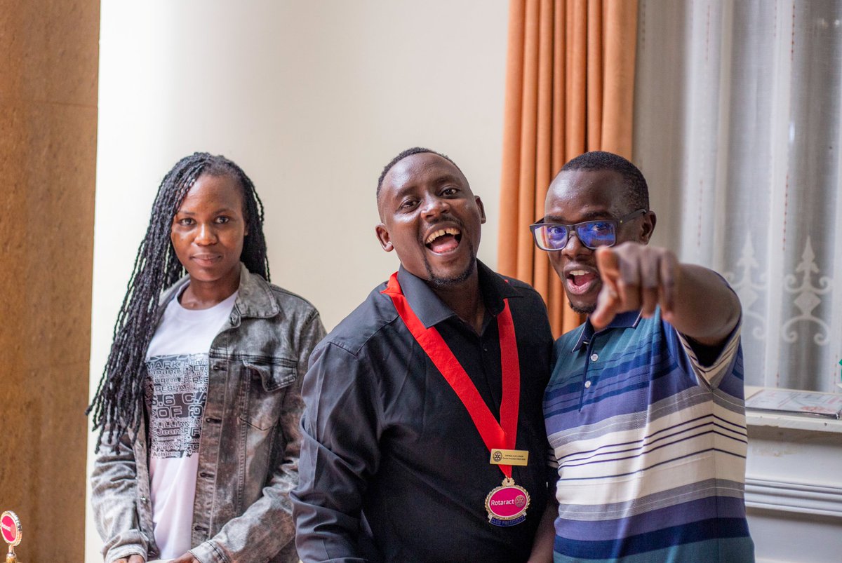 AgrippaByayesu's tweet image. We had a peaceful handover ceremony at @rubaga_lakeview presided over by @geofbusinge at @jevinehotel1 . We appreciate our mother club @rubagalakeview for the sponsorship.
Best wishes to @goobi_gabriel our Action President in this new Rotaract year!✨💚🙏
