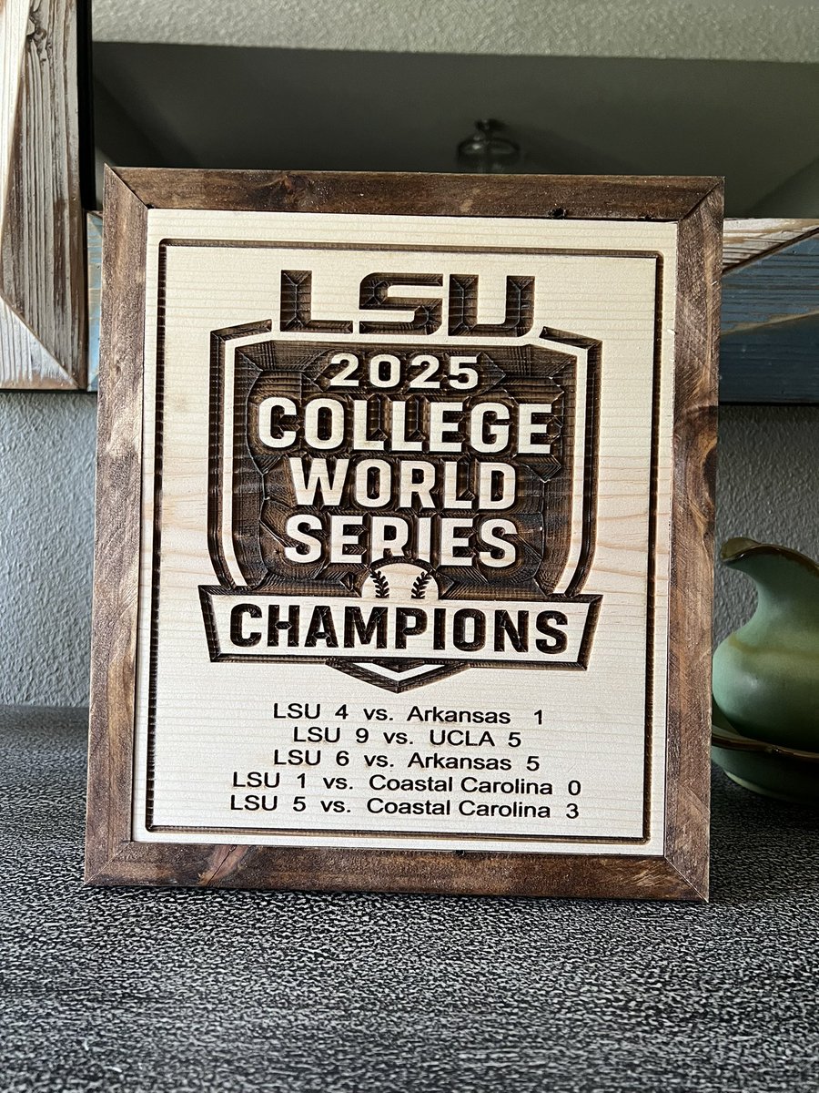 My latest laser engraving project.  It’s been a great seller for me.
Geaux Tigers ⚾️⚾️⚾️