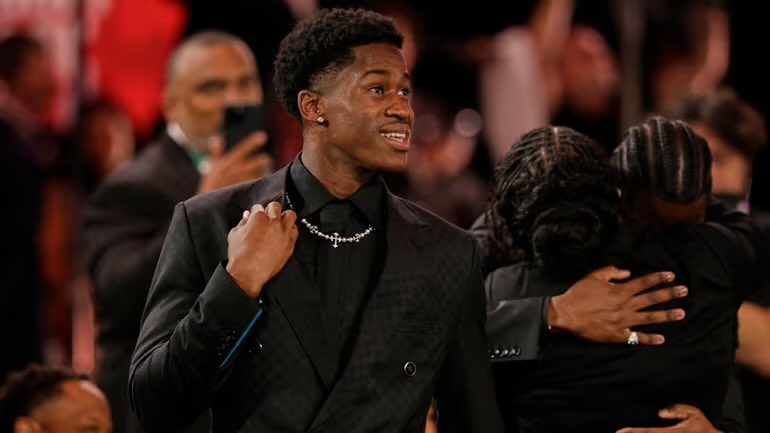 kxnekibkn_'s tweet image. Mes pires gars s’affrontent ce soir 
#BrotherlyLove #TakeNote