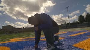 🗣️🗣️🏀🏈 LISTEN UP, LISTEN UP! ⚽️⚾️🗣️🗣️ I'm throwing down a CHALLENGE! Pause whatever you're doing today and send a prayer for a COACH. It could be your current coach, a former one, or even those guiding your children. Coaching is a demanding job, so take a moment to offer a