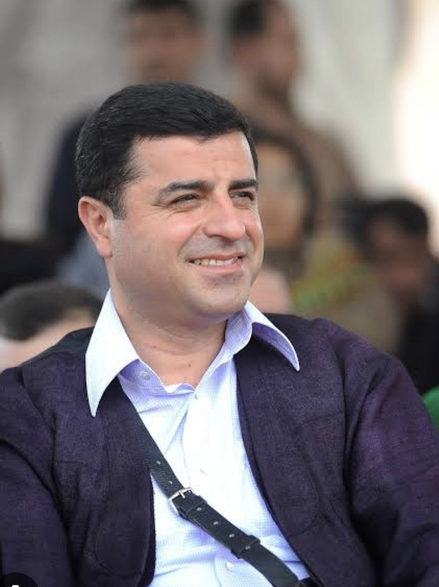 Doğru söyleyeni 9 yıldır yatırıyorlar.

#SelahattinDemirtaşaÖzgürlük