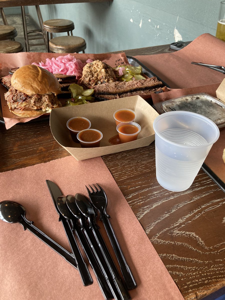 Md1819's tweet image. Enjoying the 4th weekend in SC, had some great BBQ with the family at Lewis’ in Charleston.