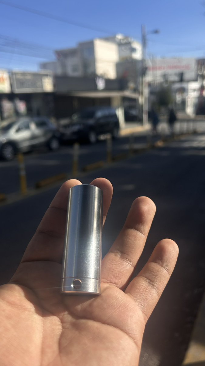 ₿itcoin Research 🇧🇴 (@bitcoinr3) on Twitter photo 🔒🛠️ En #Bolivia 🇧🇴 enseñamos #bitcoin con herramientas reales
Hace dos años, en <a href="/BTCPrague/">BTC Prague</a> , adquirimos este kit de <a href="/seedor_io/">SEEDOR⚡Bitcoin Backup</a>, una herramienta de acero para grabar y proteger la semilla de tu billetera.
Cuando dijimos que lo usaríamos para enseñar, nos obsequiaron también 🔒🛠️ En #Bolivia 🇧🇴 enseñamos #bitcoin con herramientas reales
Hace dos años, en <a href="/BTCPrague/">BTC Prague</a> , adquirimos este kit de <a href="/seedor_io/">SEEDOR⚡Bitcoin Backup</a>, una herramienta de acero para grabar y proteger la semilla de tu billetera.
Cuando dijimos que lo usaríamos para enseñar, nos obsequiaron también