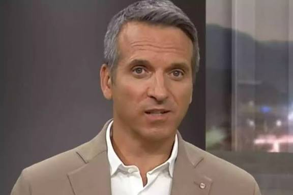 Si, crec que els presentadors de 
<a href="/som3cat/">3Cat</a>
 i 
<a href="/CatalunyaRadio/">Catalunya Ràdio</a>
 han de fer un curs de cultura general. Primer la polèmica amb el President Macià. Avui en 
<a href="/jjanue/">Jofre Janué @jjanue.bsky.social</a>
 ens diu que Torroella de Fluvià està a línia de mar.