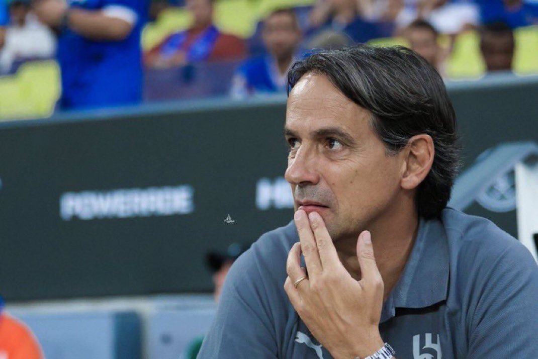 الحمدلله ان عندنا مدرب نثق فيه ومتفائل معه بالقادم كثير فقط يحتاج وقفه صادقه مع من الادارة بتوفير كل مايطلبه 💙