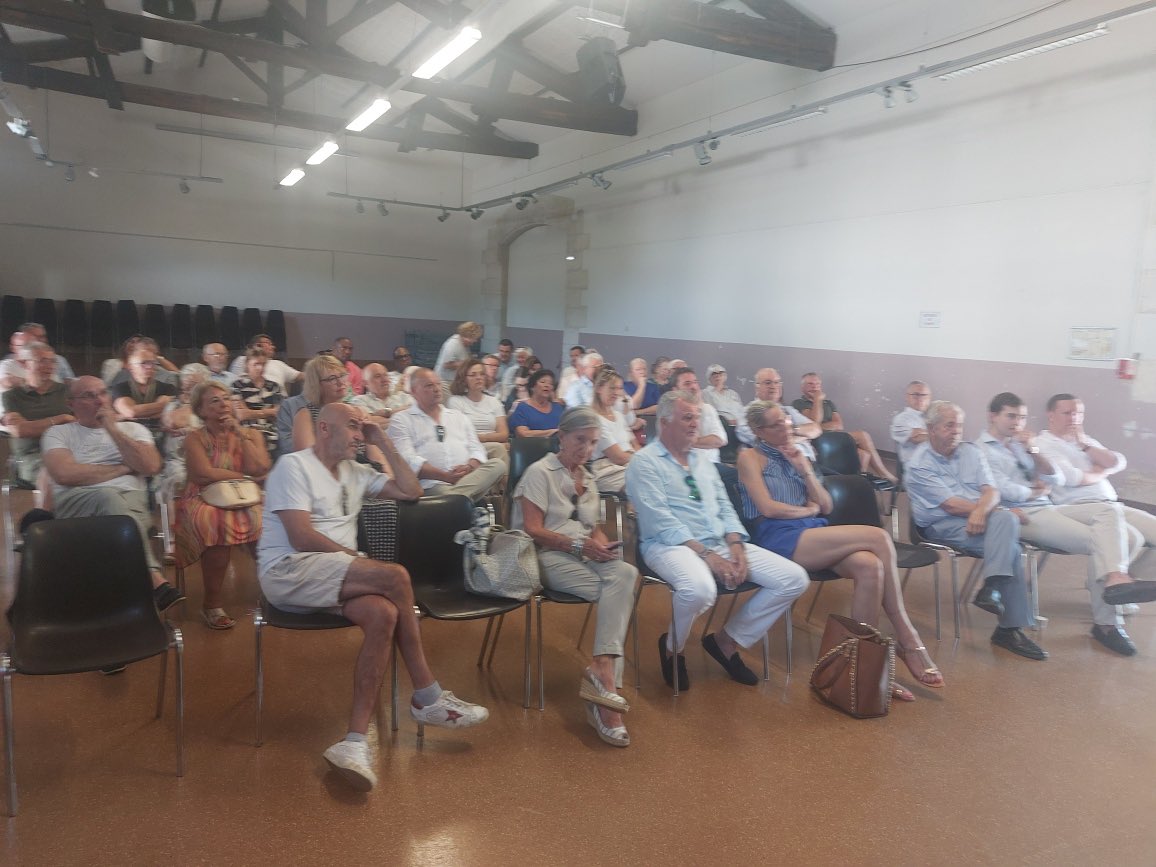 Superbe matinée avec les nouveaux adhérents  <a href="/lesRepublicains/">les Républicains</a> de l Herault. Arrivés de divers horizons ils ne demandent qu une chose: défendre nos valeurs et être accompagnés et s engager pour écrire le futur de la France <a href="/arnaudjulien34/">Arnaud Julien</a> <a href="/garciajeremy/">jeremy garcia</a> <a href="/BrunoRetailleau/">Bruno Retailleau</a>