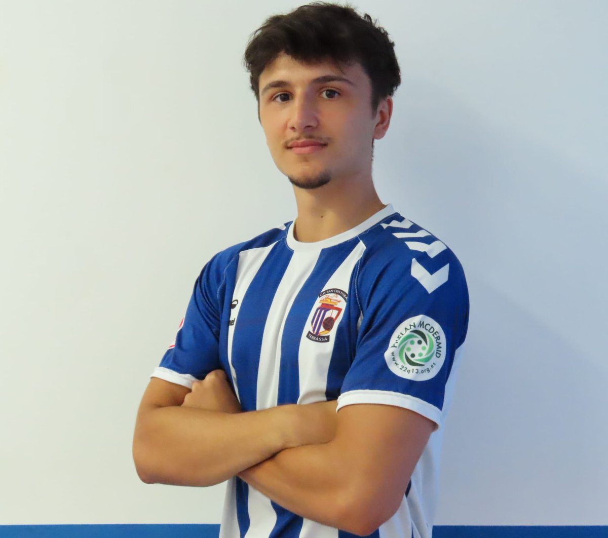 🚨 Nou fitxatge del @cpsancristobal per a la temporada 2025-2026!

🆕 Arnau Abella, centrecampista Sub23, arriba procedent de l’UE Castelldefels.

⚽️ Format al CE Sabadell en etapa juvenil, ha acumulat experiència amb clubs com l’Atlètic Sant Just i el Sabadell B.