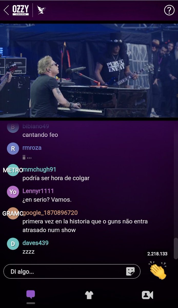 Aquí esperando que suba 0zzy Osbourne 
Está 🌹
#ConUnPoema
#QueremosRock 🤘🏻